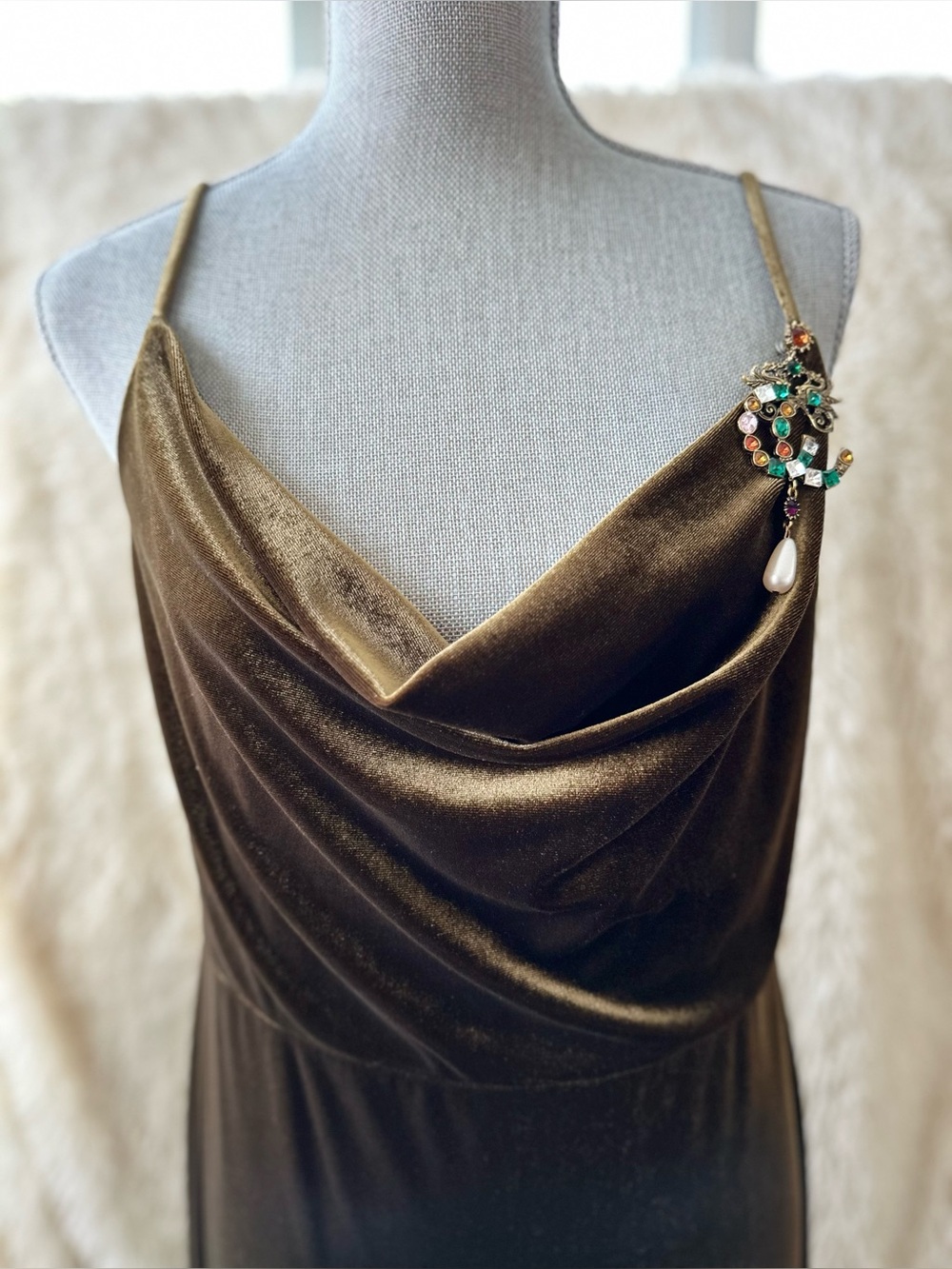 Taylor Olive Stretch Velvet Petite Cowl Neck Spaghetti Strap Slip Dress Sz 14